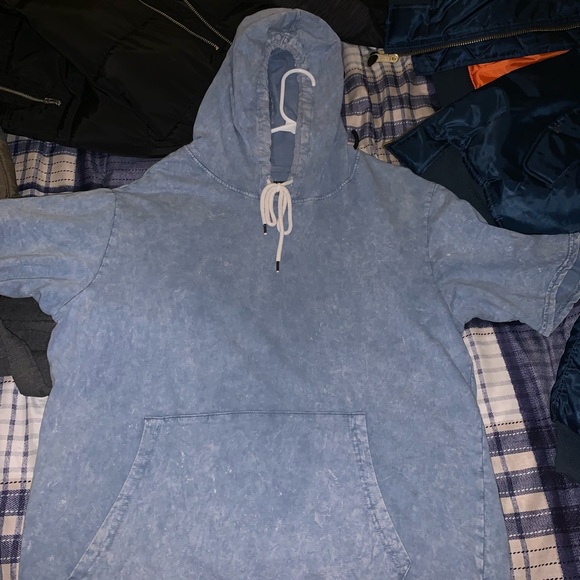 I’m selling jackets $25 a piece! I have 14! - Picture 6 of 8